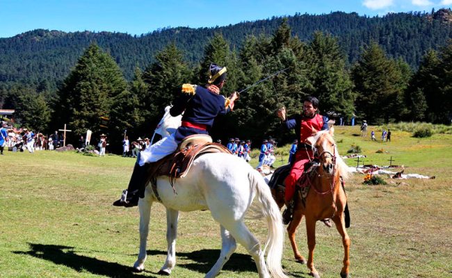 escenificacion-batalla-cruces