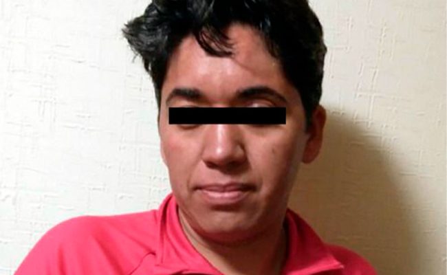 senora-con-metales-web